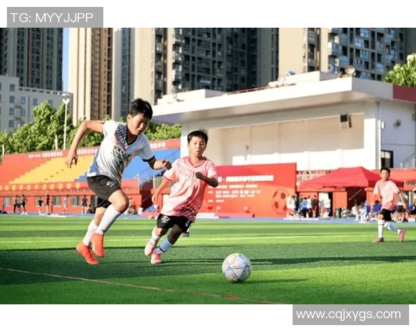 足球男人的激情与梦想在绿茵场上绽放的故事与奋斗历程 足球男人的激情与梦想在绿茵场上绽放的故事与奋斗历程